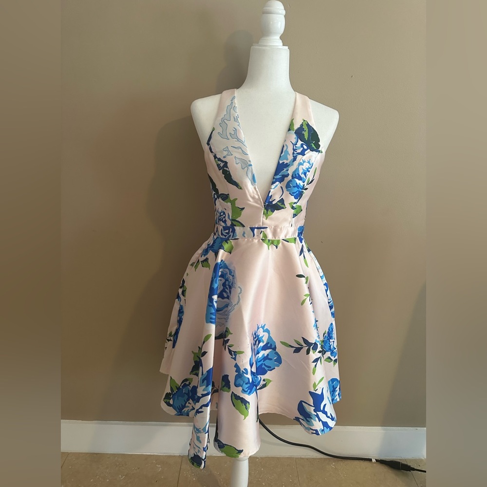 Women dress